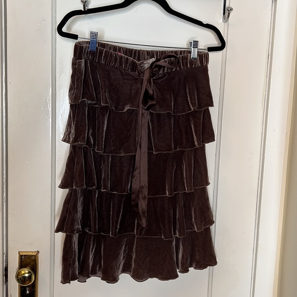 Vintage Y2K Juicy Couture Dark Brown Velvet Ruffle Tiered Skirt Size XS Silk Tie - Picture 2 of 10